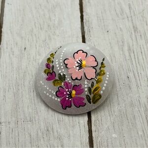 Small Hand-Painted Floral ceramic brooch